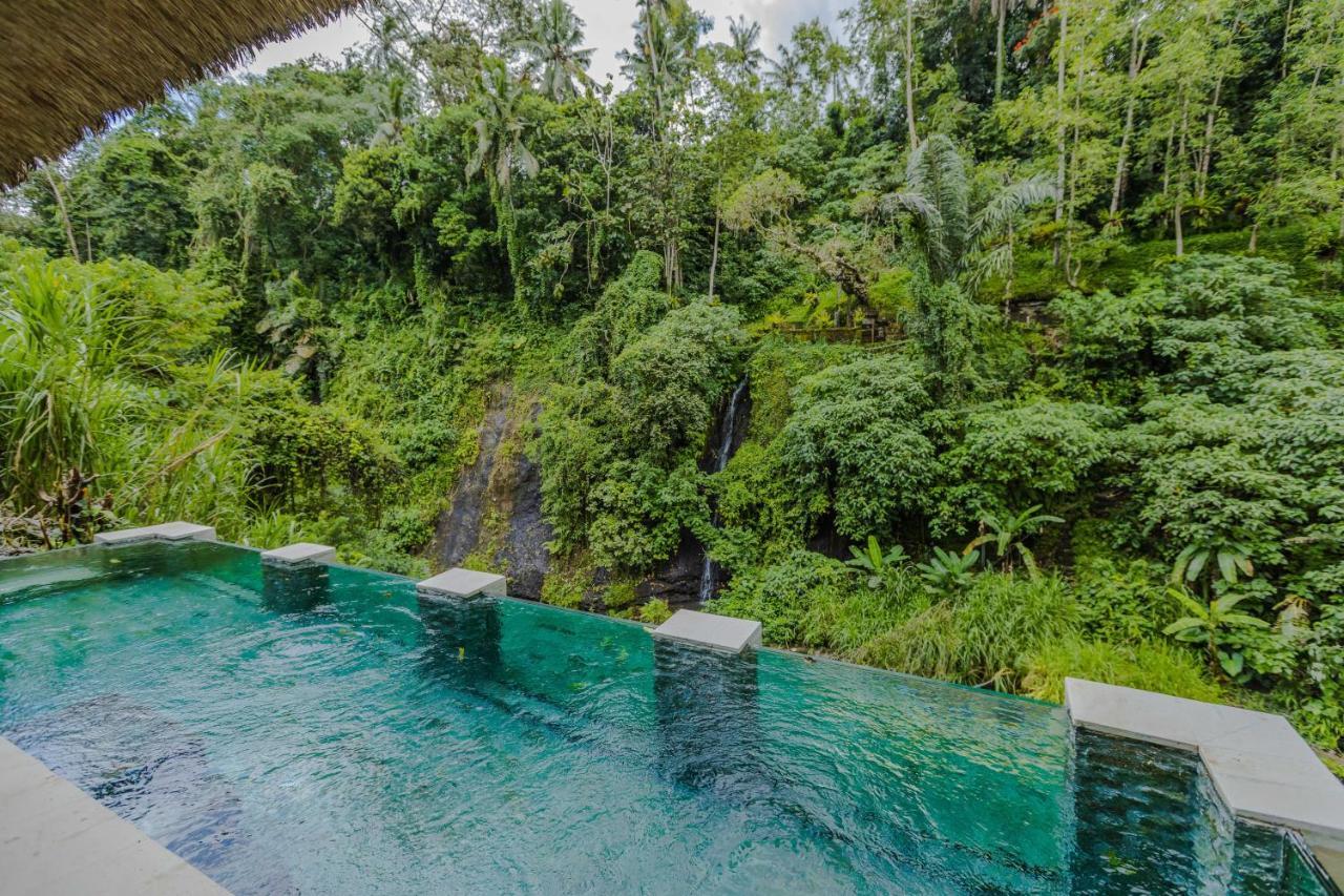 Villa con Piscina Privata